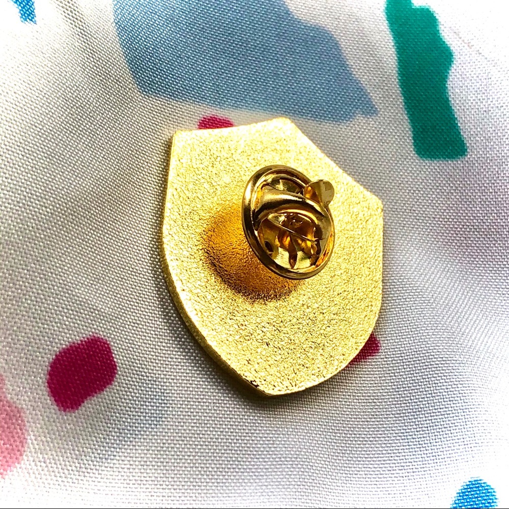 Pointless Meeting Survivor Pin - Picture 3 of 5